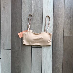 True & Co Body Convertible Bandeau Bra